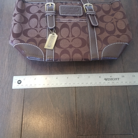 Brown Coach Classic Minibag - Picture 9 of 10